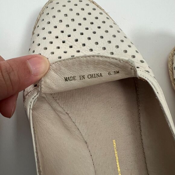 Dolce Vita Ivory Perforated Slip-on Loafers Mules Shoes Flats 6.5 - Picture 7 of 8